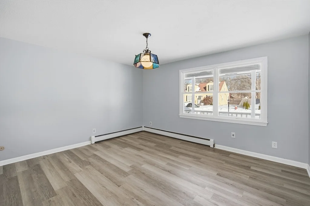 Photo of 87 Clarendon Ave