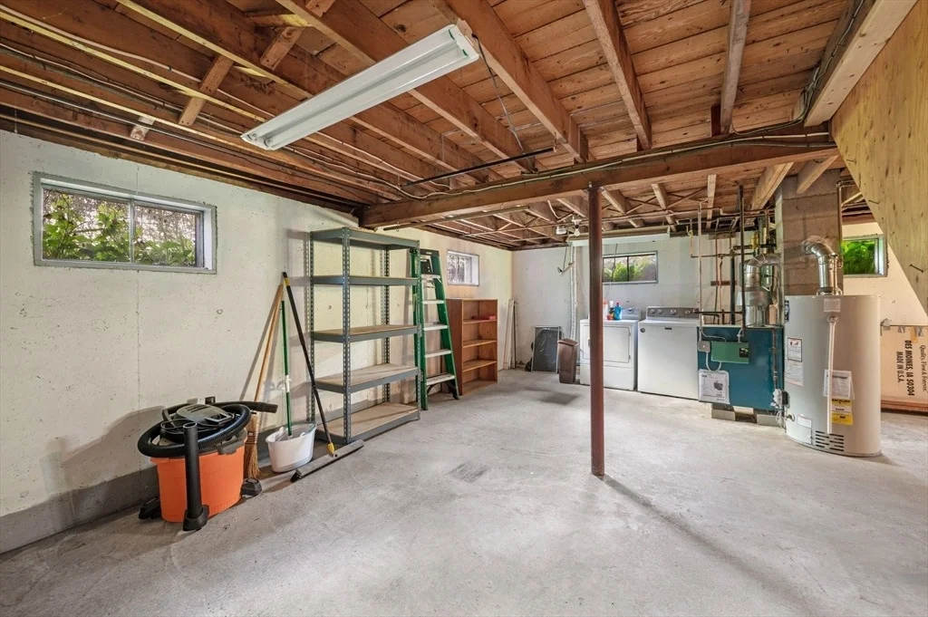Photo of 25 Colonial Rd