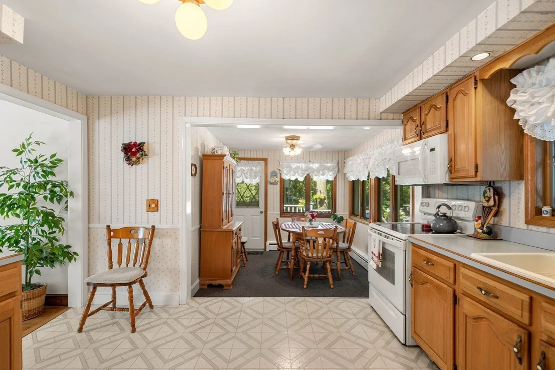 Photo of 28 Dambrosio Rd