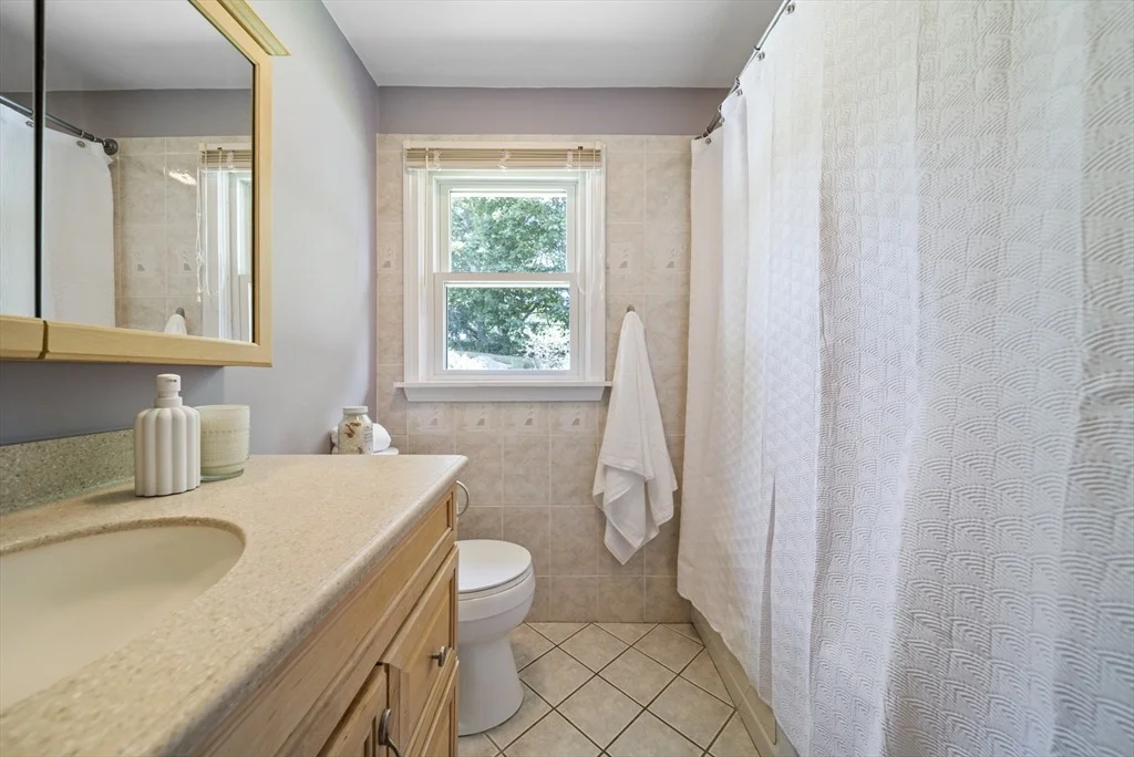 Photo of 15 Wiseman Dr