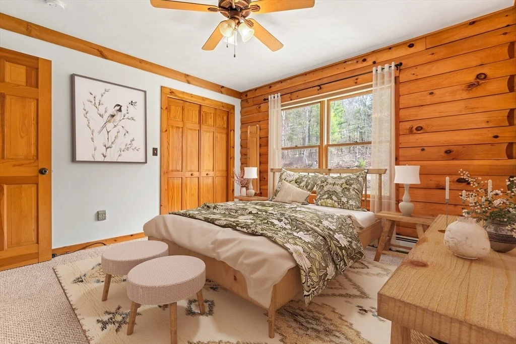 Photo of 15 Quissett Rd