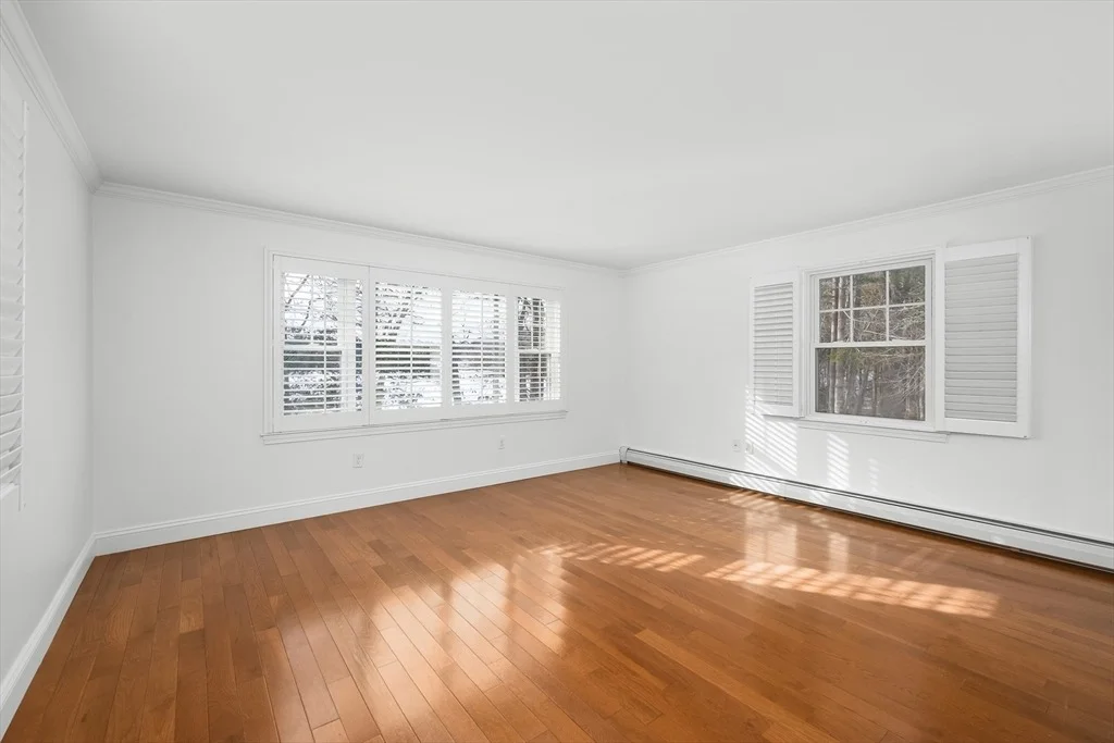Photo of 103 Pine Tree Dr