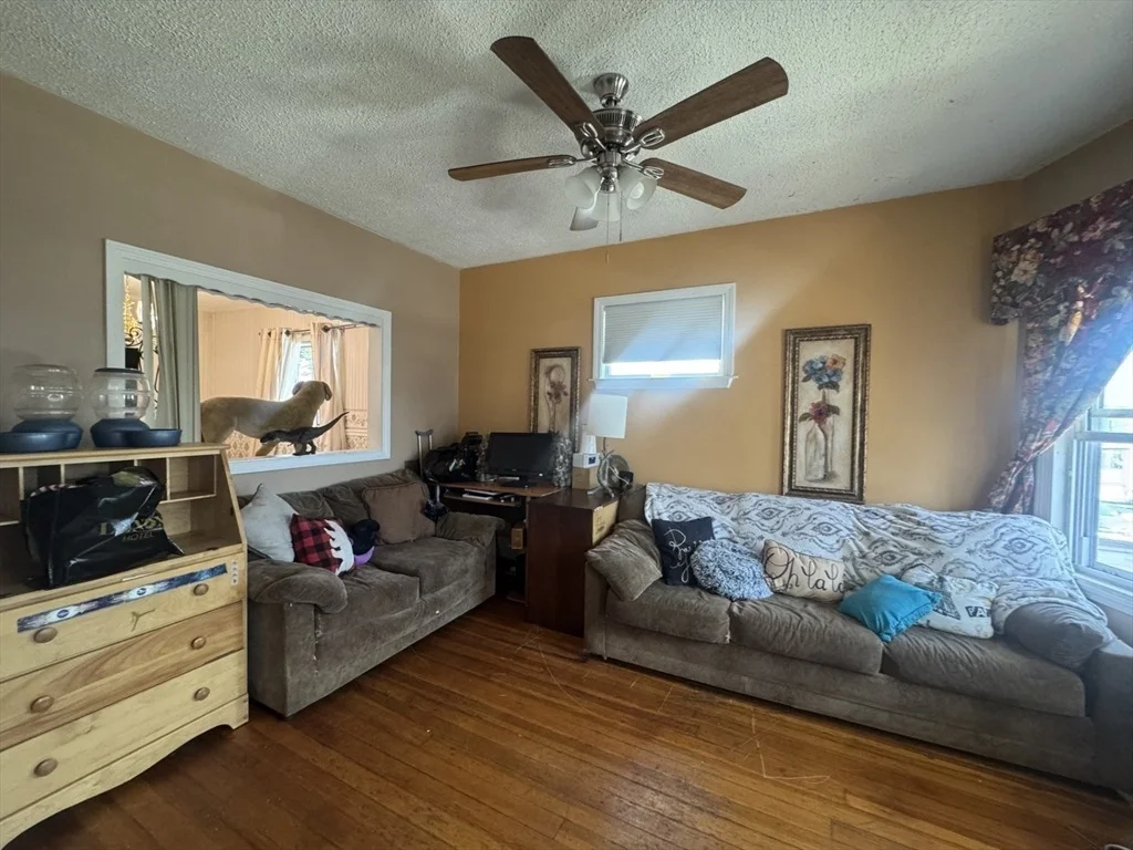 Photo of 29 Adams Ave