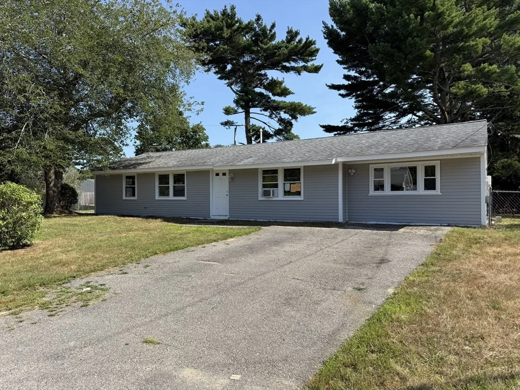 Photo of 7 Terry Ln E
