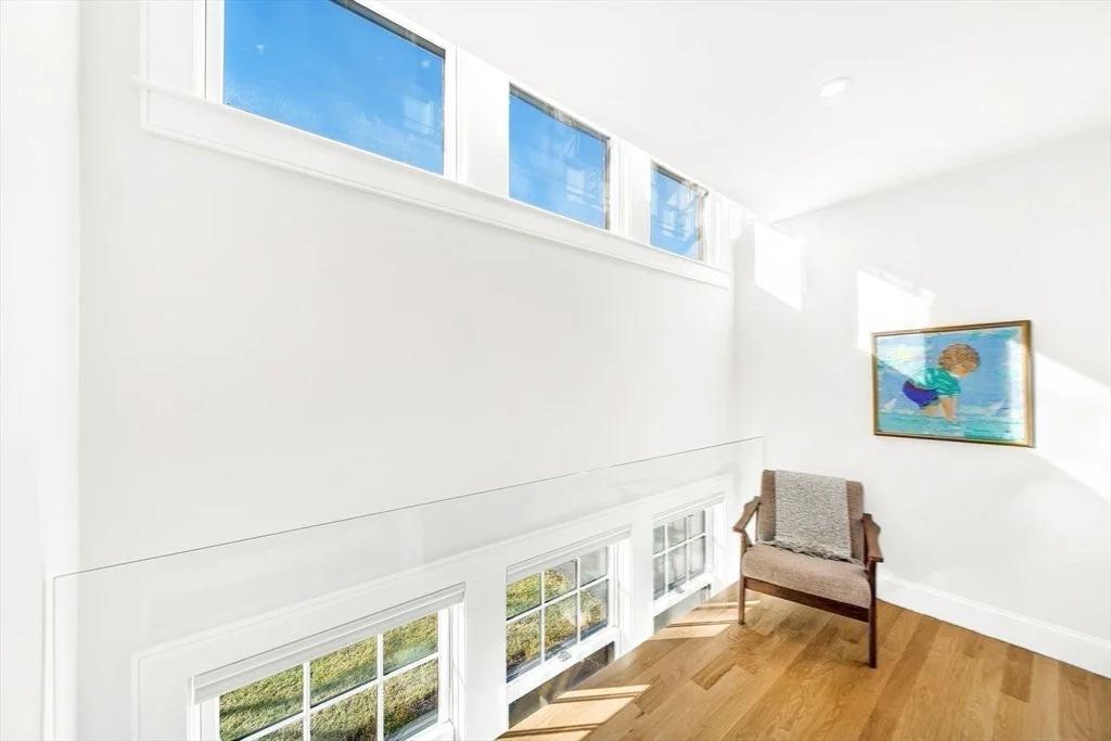 Photo of 265 Weston Rd