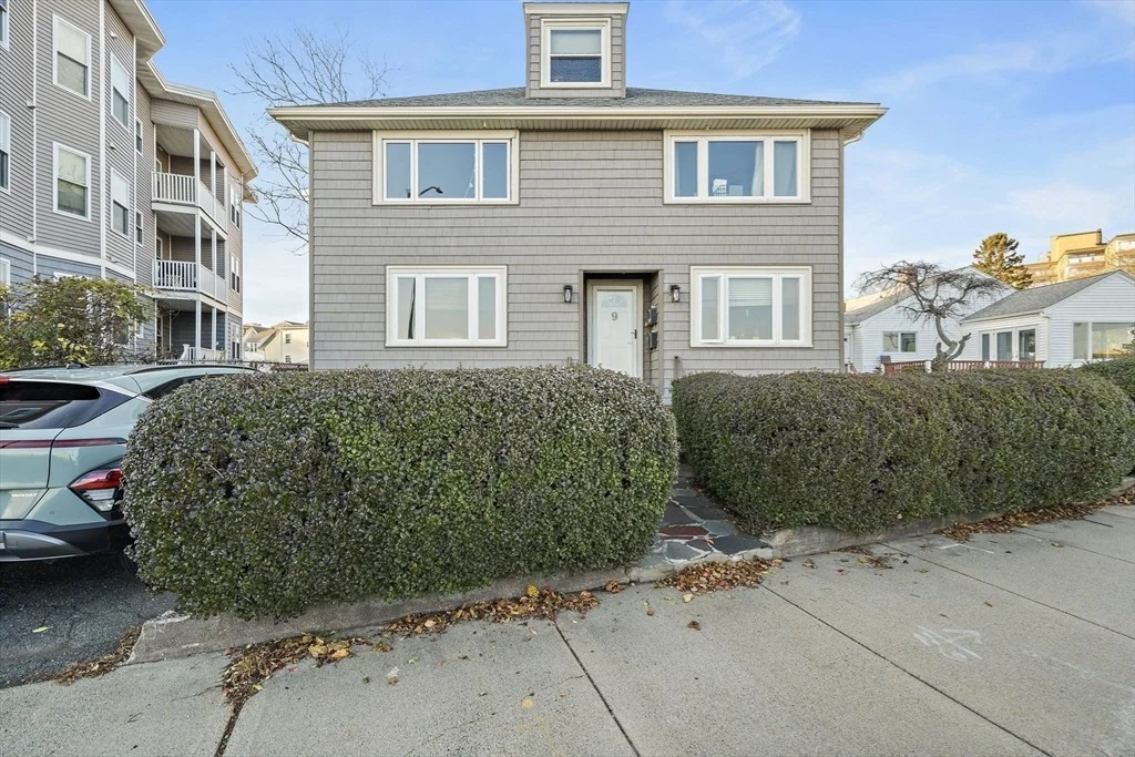 Photo of Unit 4 at 9 Beach Road