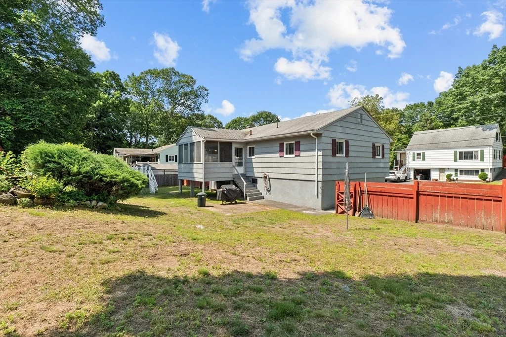 Photo of 9 Hilltop Ave