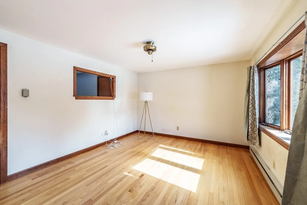 Photo of 70 Overlook Dr