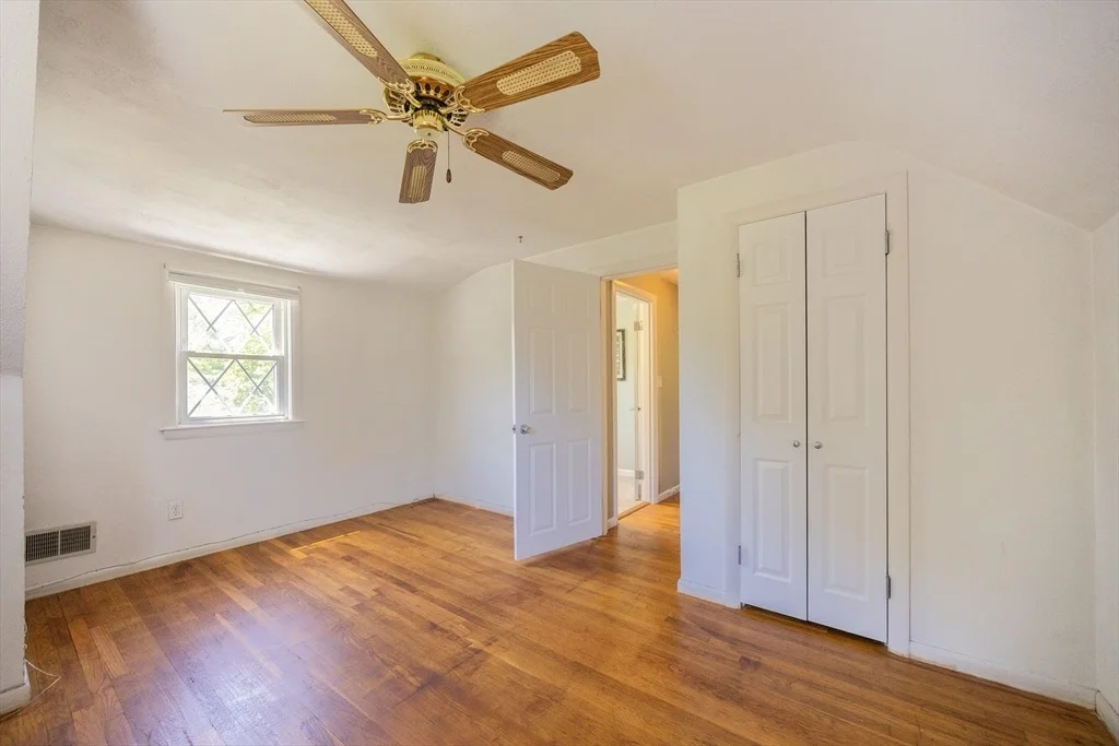 Photo of 4 Cypress Rd