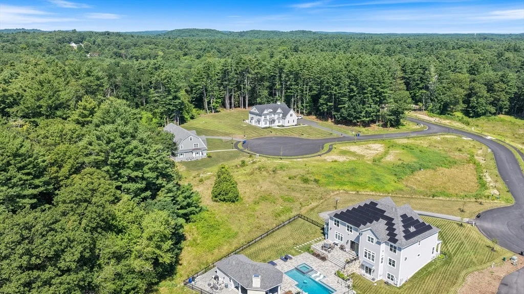 Photo of 4 Ruby Cir