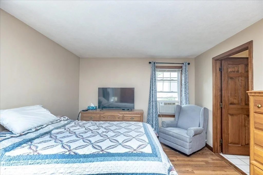 Photo of 36 Thomas Ave
