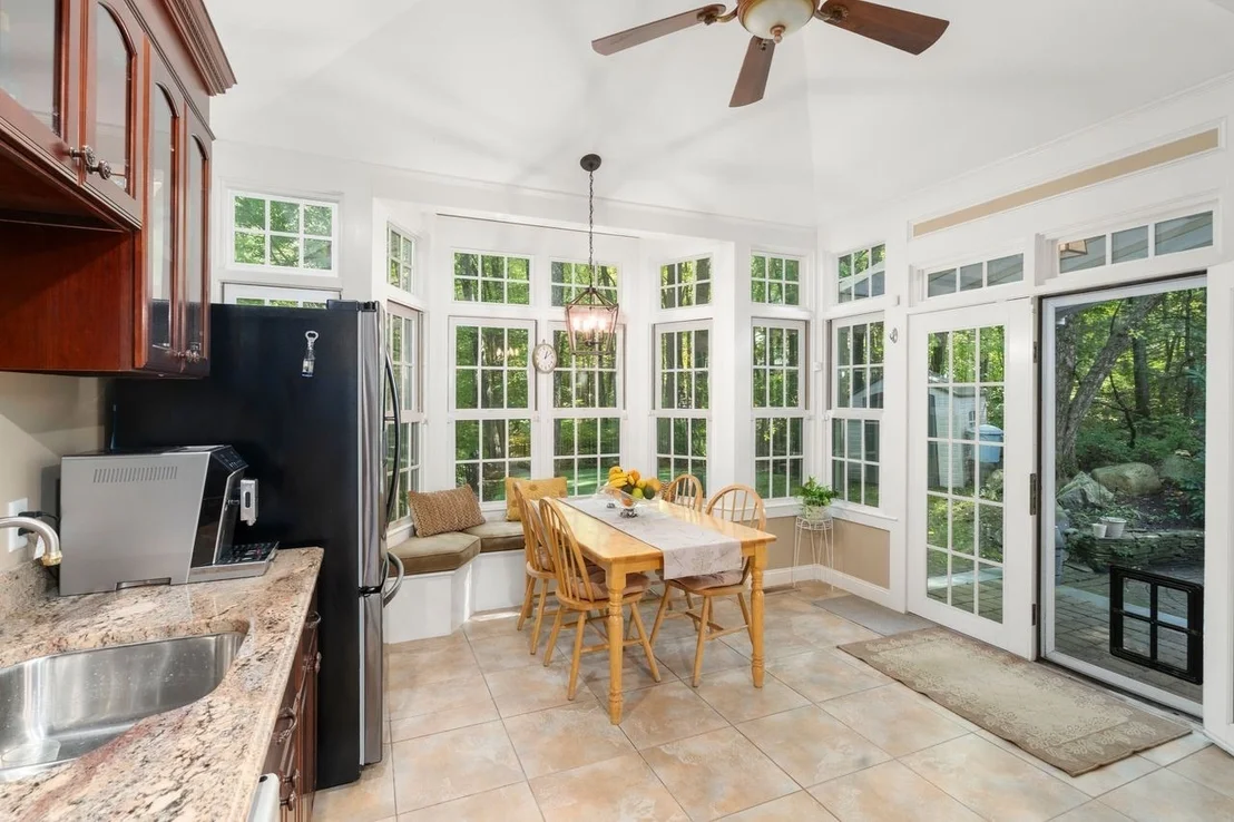 Photo of 20 Fern Brook Cir