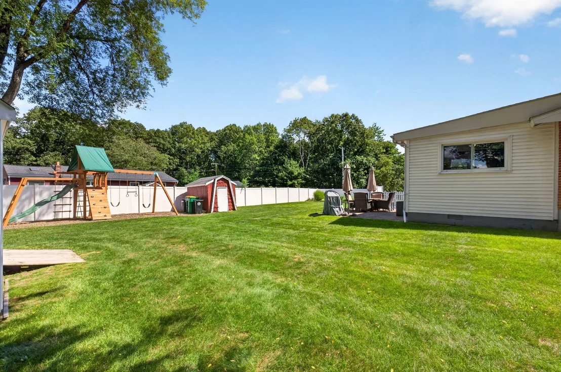 Photo of 215 Mendon Road