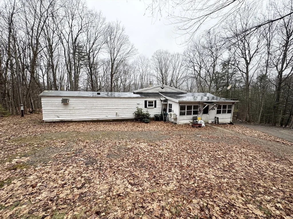 Photo of 351 Farley Rd
