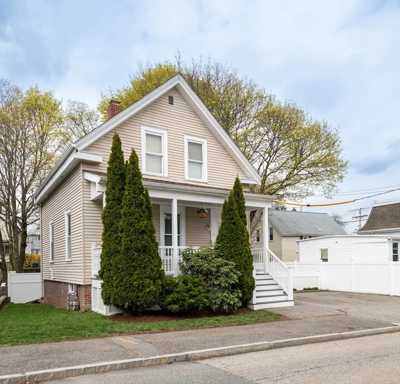 Photo of 3 Pond Street