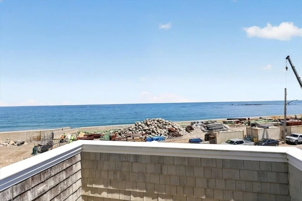 Photo of 33 Oceanside Drive