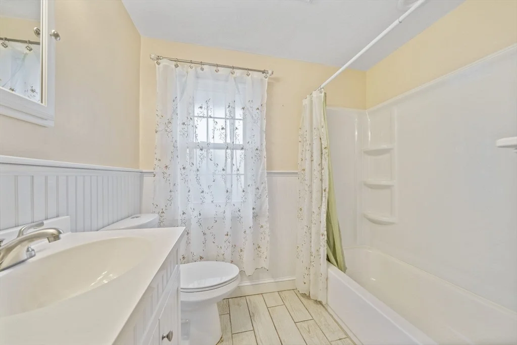 Photo of 36 Dix Rd