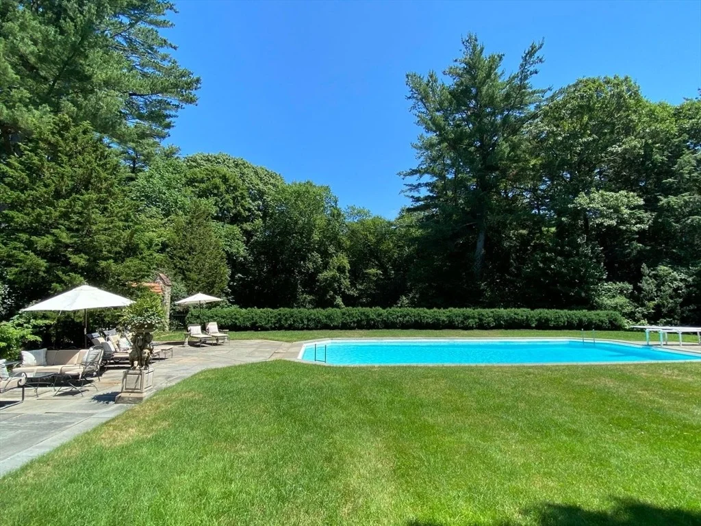 Photo of 120 Grapevine Rd