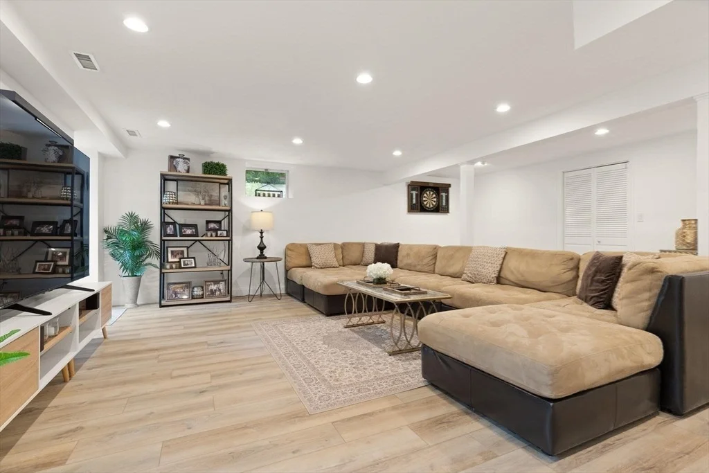 Photo of 21 Buckingham Drive