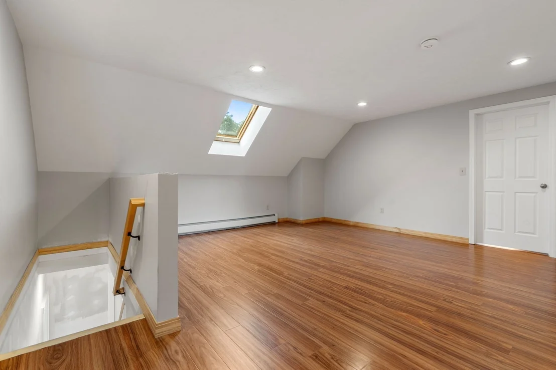 Photo of 134 Commonwealth Ave