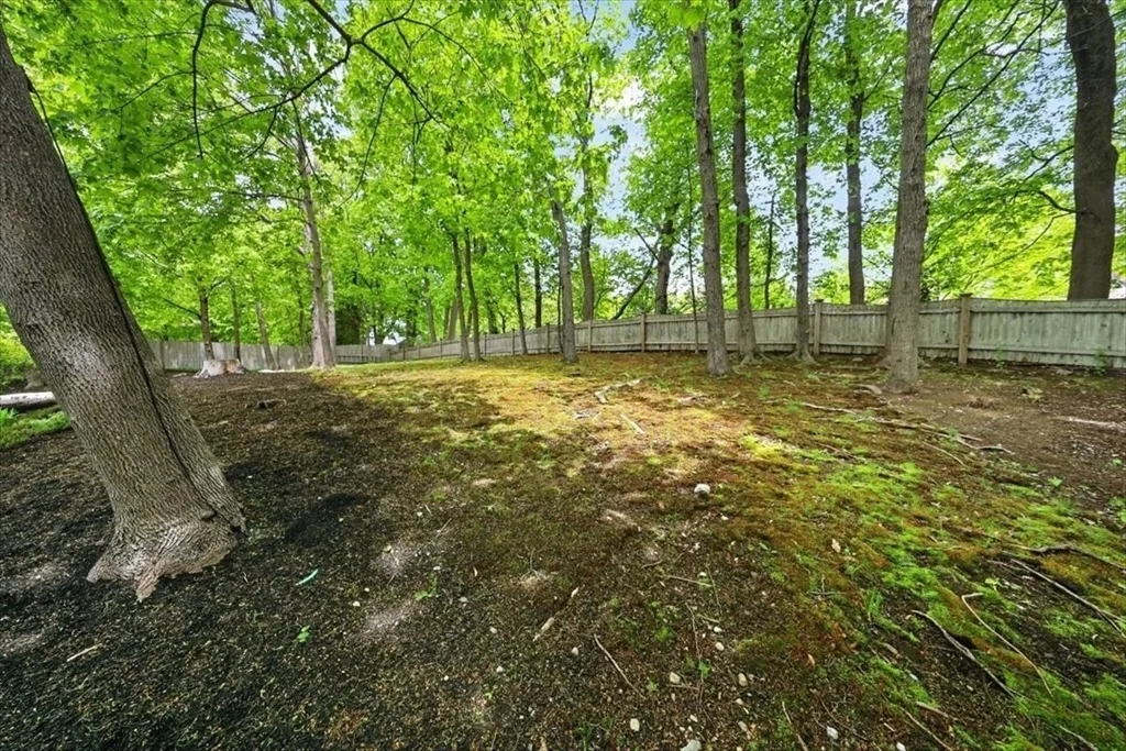 Photo of 10 Autumn Circle