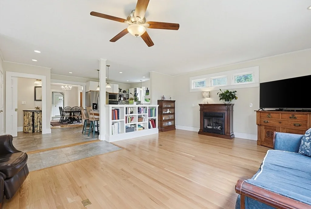 Photo of 24 Riverside Pl