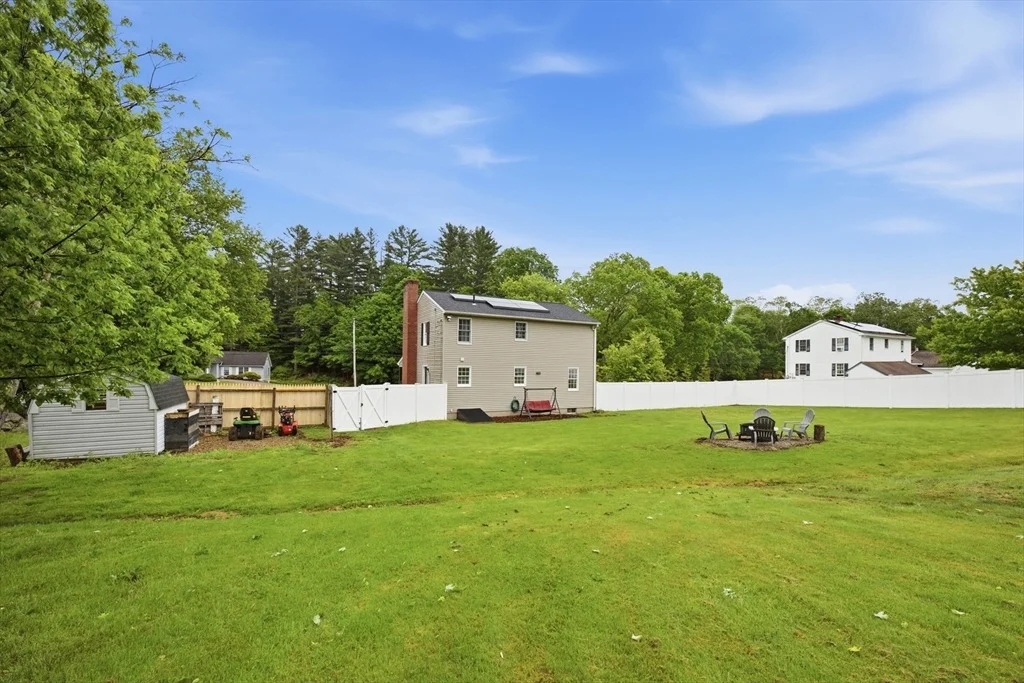 Photo of 308 Brimfield Rd