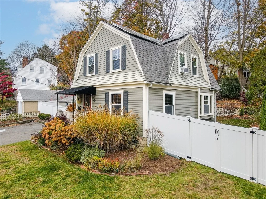 Photo of 103 High Street