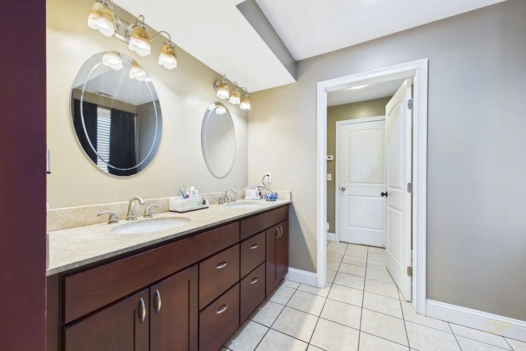 Photo of 115 Almy St