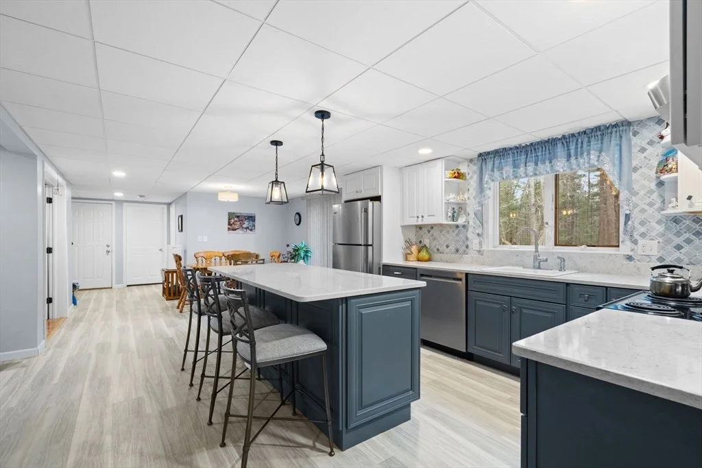 Photo of 231 Manns Dr