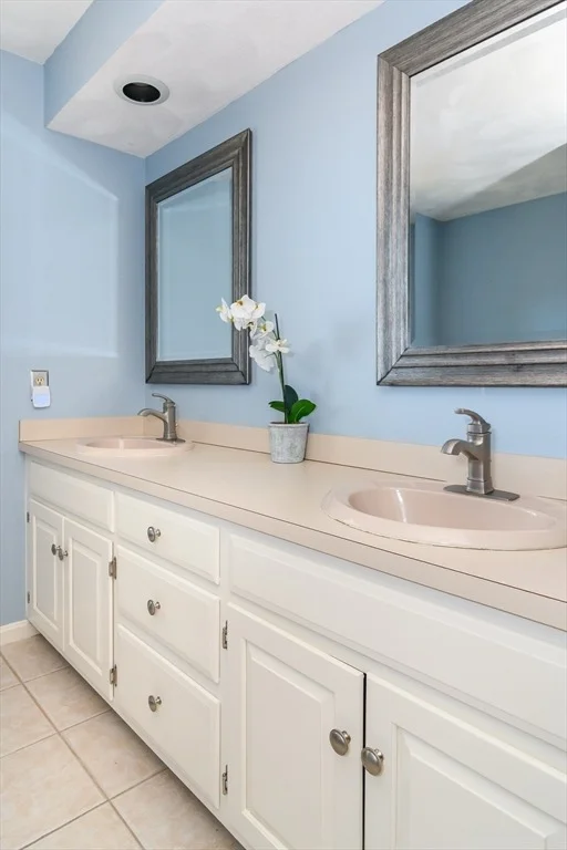 Photo of 36 Bubbling Brook Rd