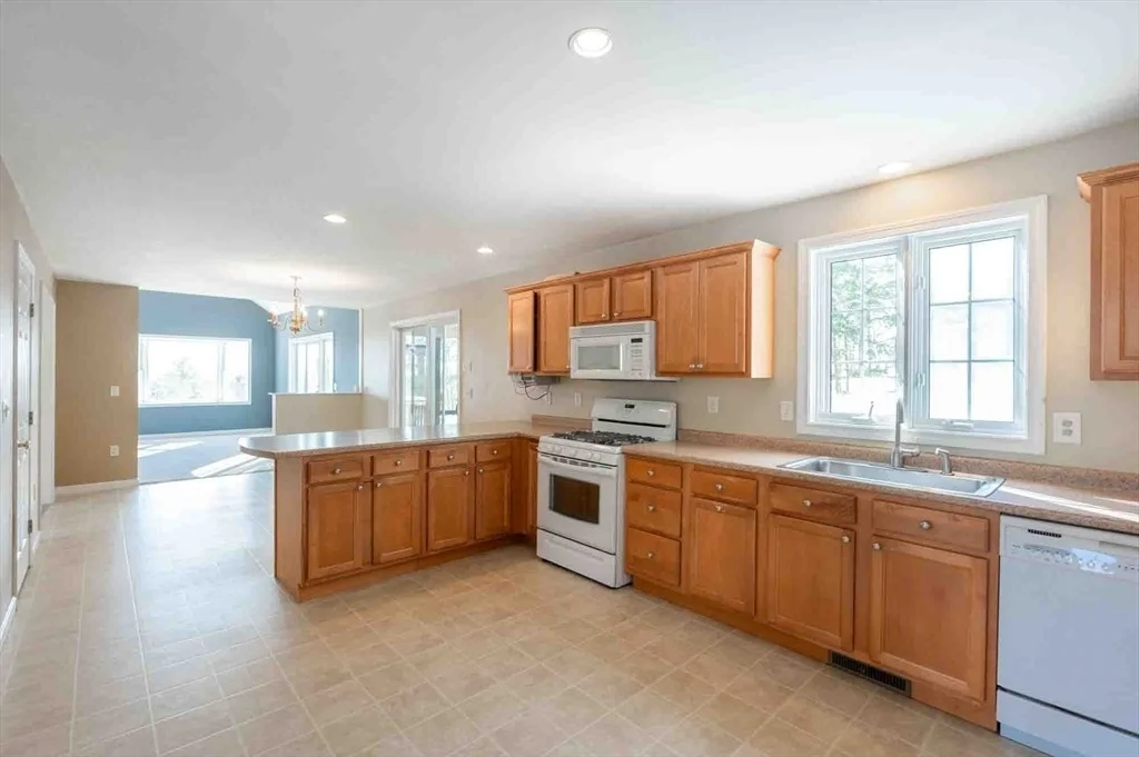 Photo of 37 Summer Hill Rd