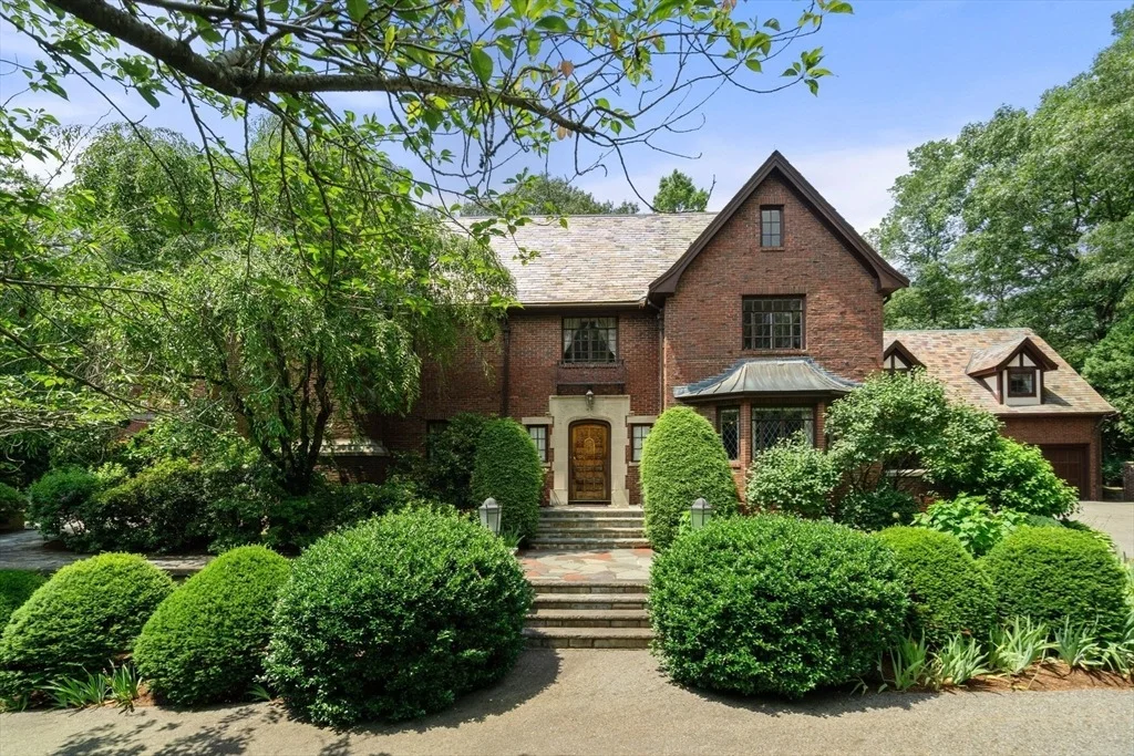 Photo of 43 Monadnock Road