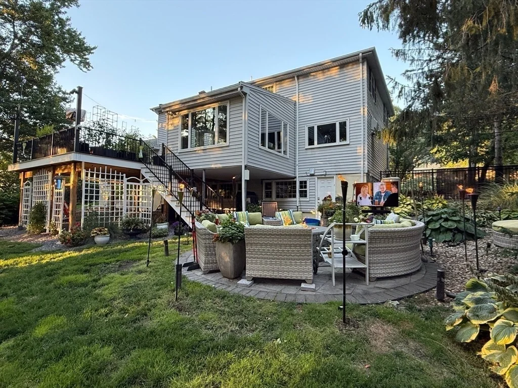 Photo of 62 Ledgewood Rd