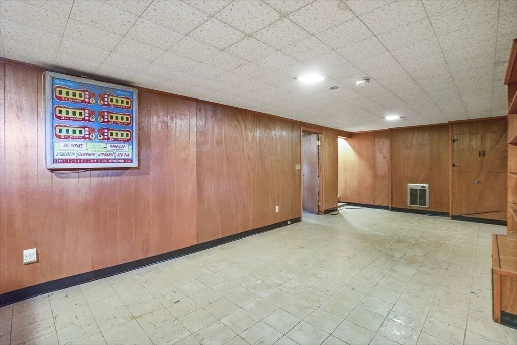 Photo of 185 Gardens Dr