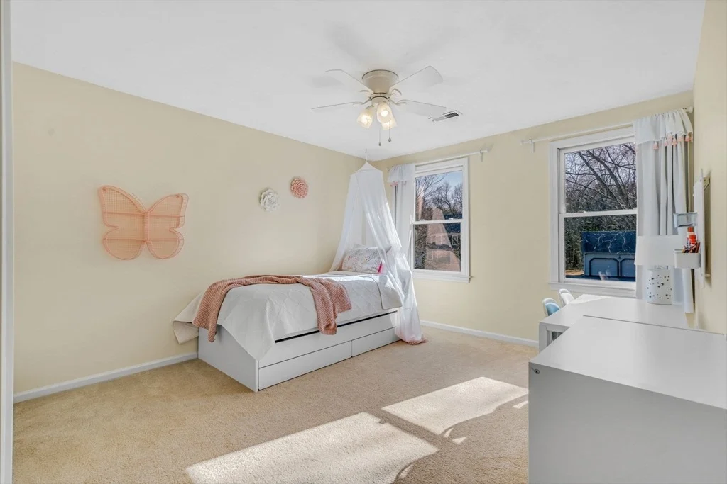 Photo of 13 Bridle Path