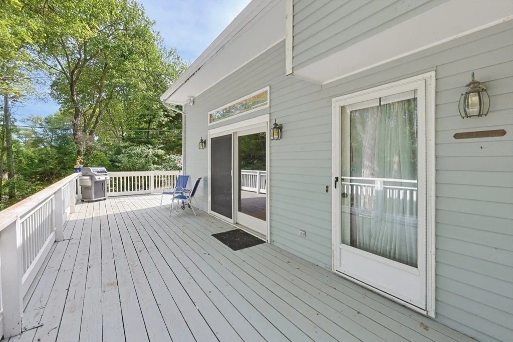 Photo of 1775 Drift Rd