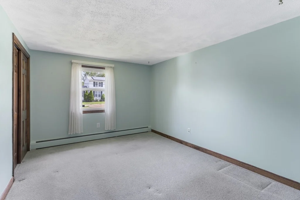 Photo of 1 Robin Road