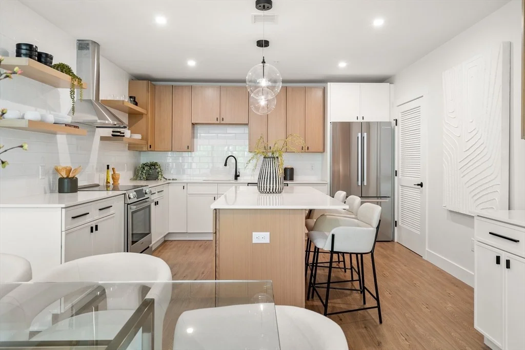 Photo of Unit 206 at 20 Audubon Way