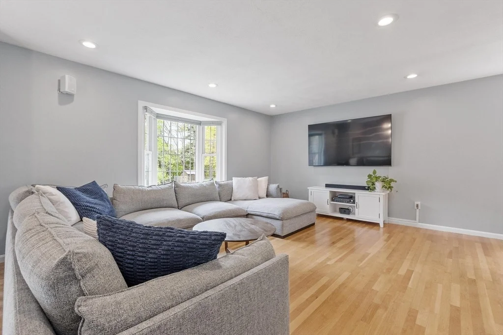 Photo of 28 Vinal Street
