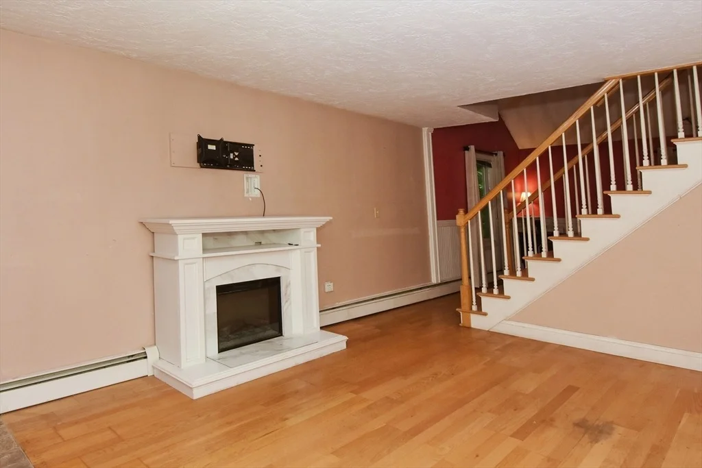 Photo of 357 Barre Rd