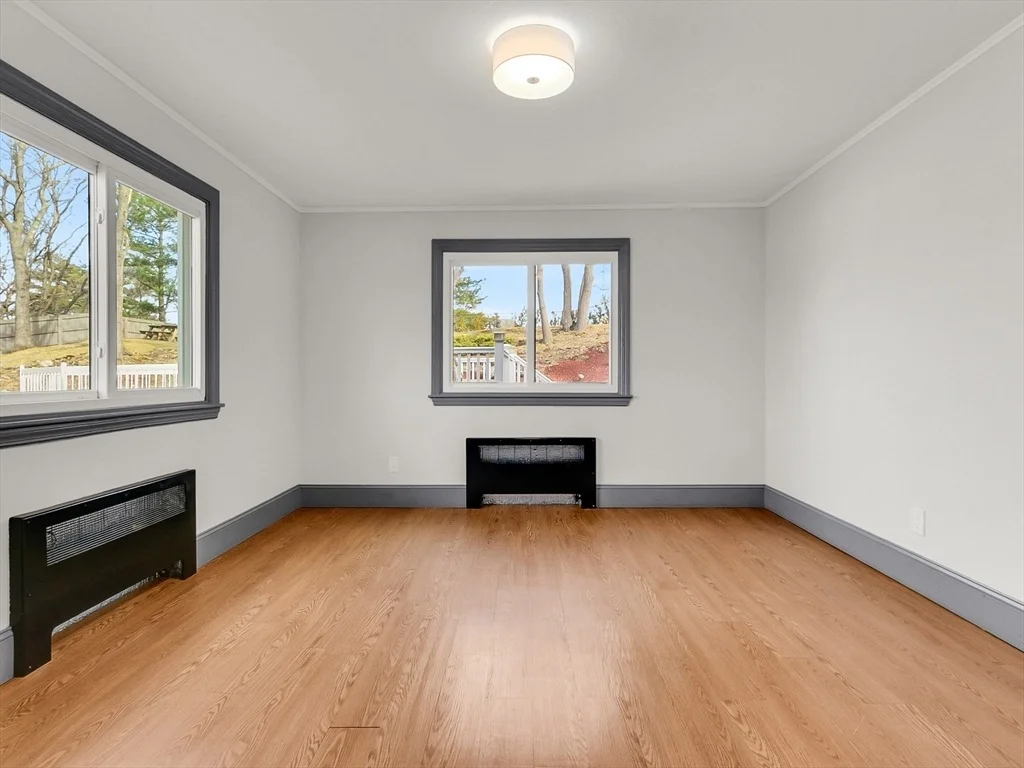 Photo of 46 Clairmont St,