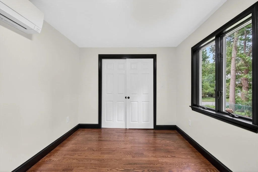 Photo of 80 Brigham Ave