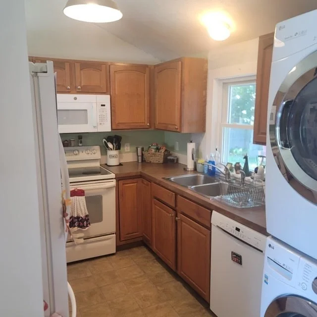 Photo of 32 Chadwick Ave