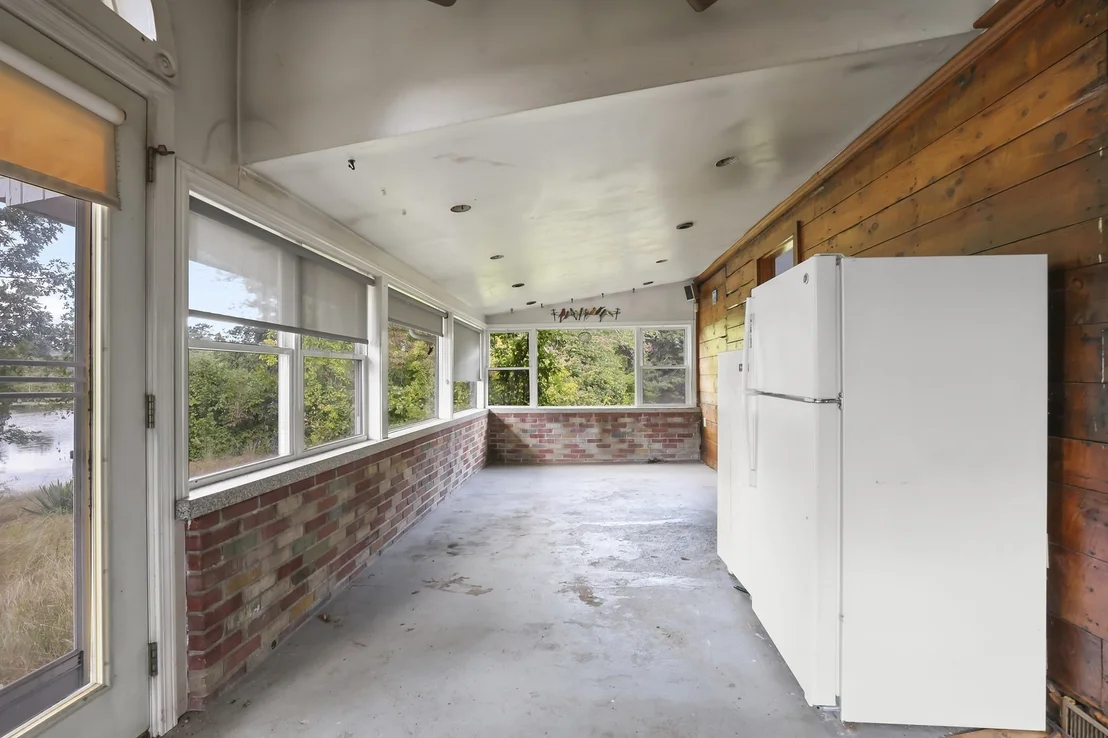 Photo of 2576 Cranberry Hwy