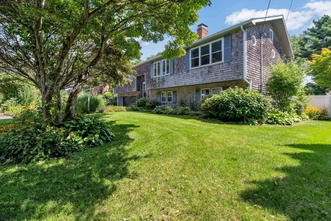 Photo of 66 Sheaffer Rd