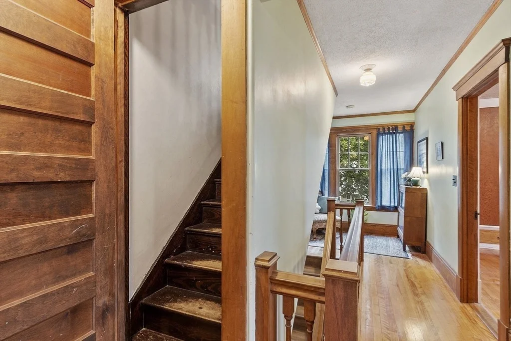 Photo of 6 Moore Ave