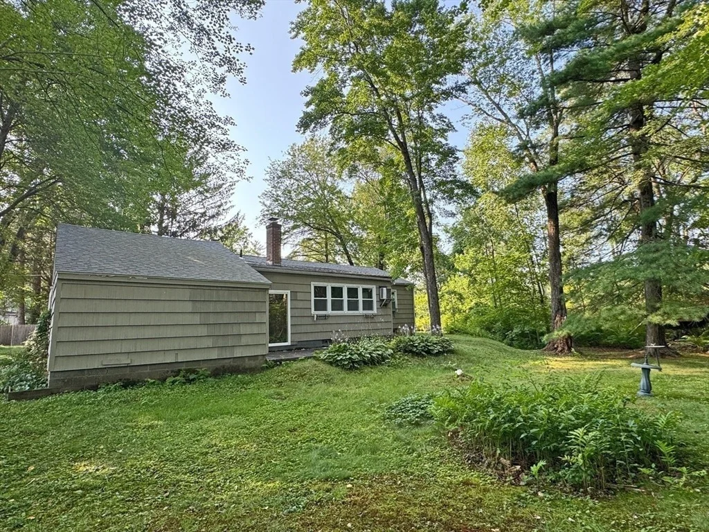Photo of 45 Eastern Ave