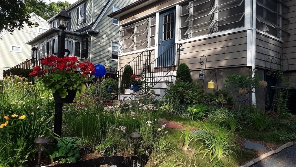 Photo of 10 Dow Ave
