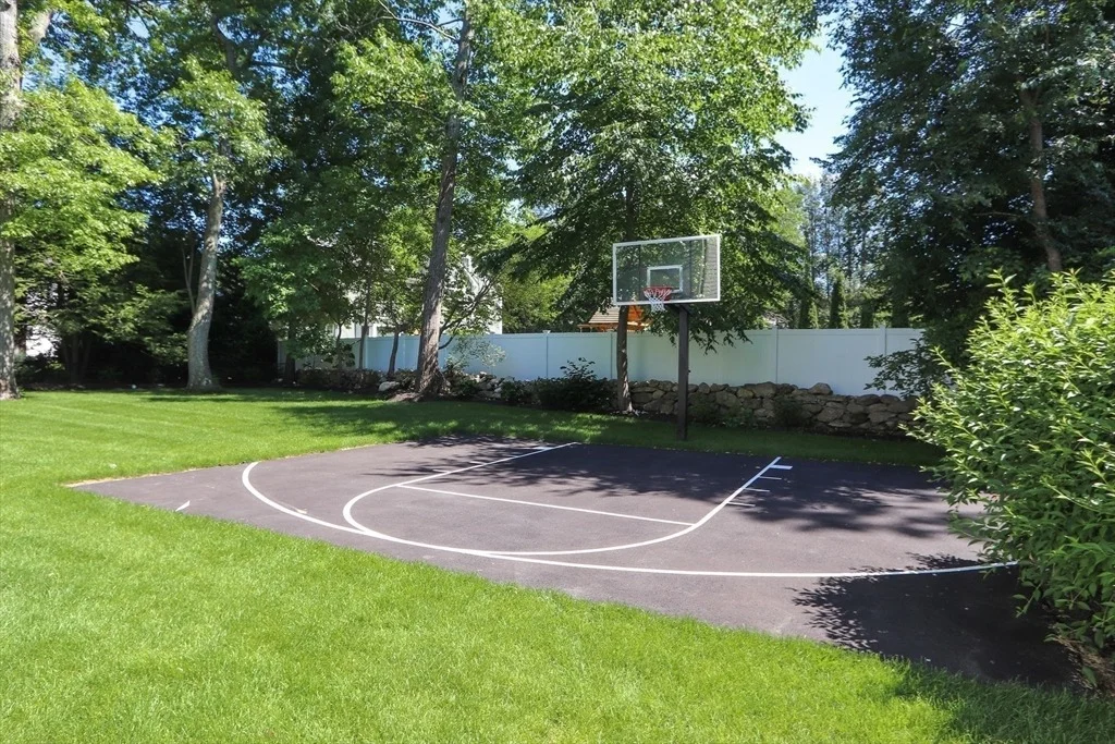 Photo of 24 Deerfield Road